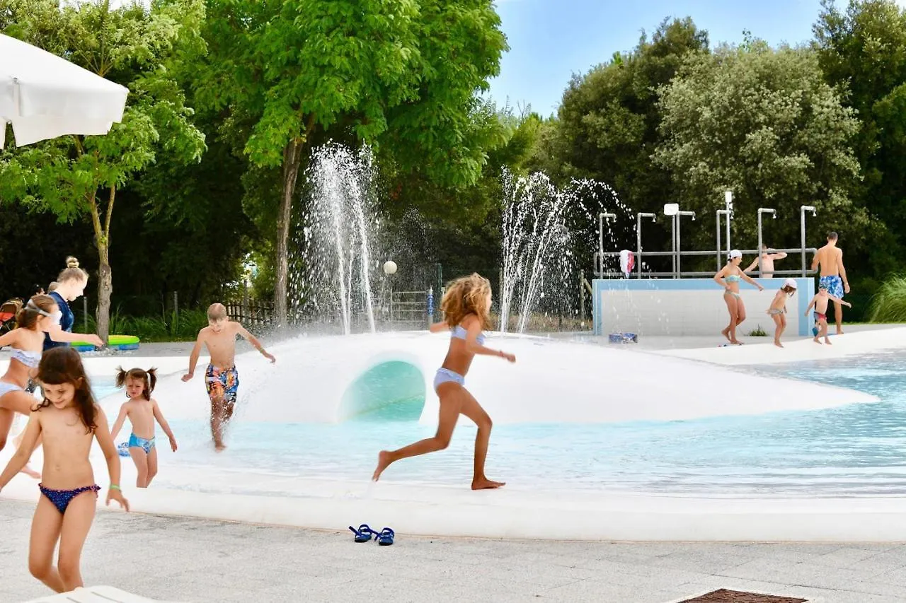 Holiday park Isaresidence Holiday Resort Ca Lino